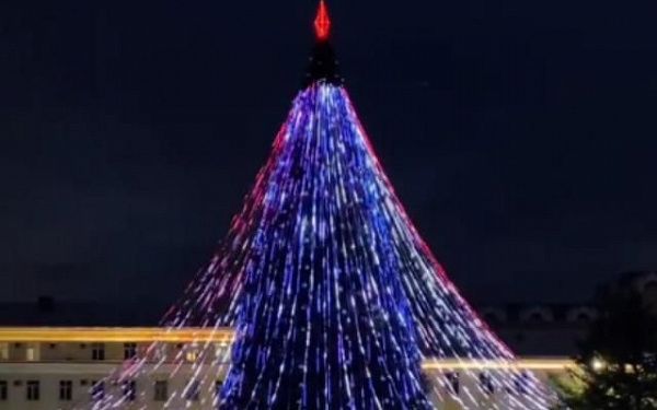 Сценарий открытия новогодней елки на улице: «Разноцветные огни»
