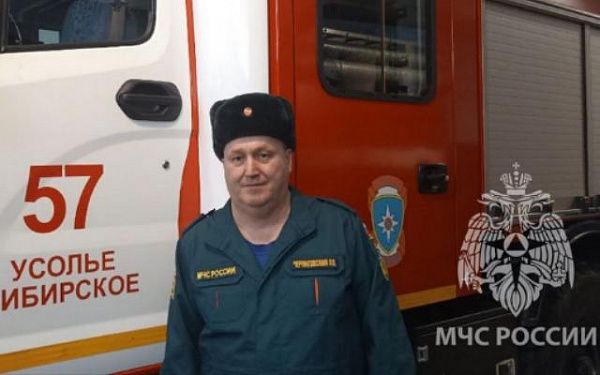 В Иркутской области пожарный вернул к жизни, утонувшего подростка