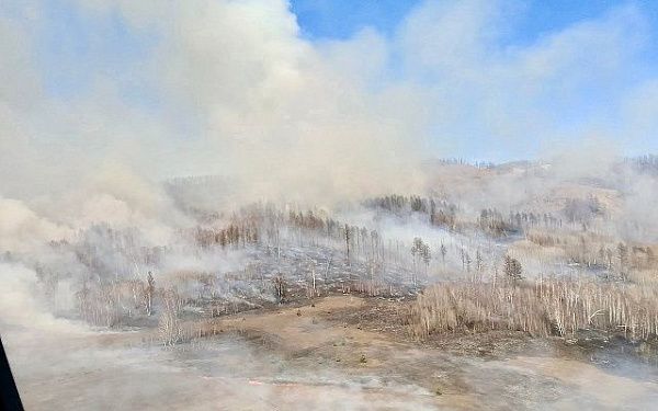 Лесники Бурятии локализовали сложный пожар