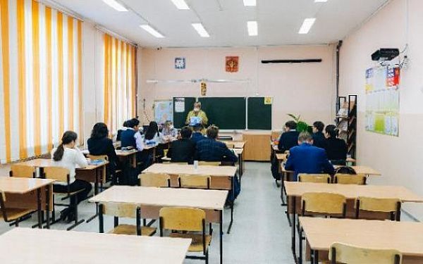 В Бурятии в семи школах введен дистанционный формат обучения с 1 сентября