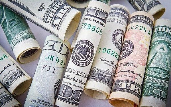 В России начнут пресекать куплю-продажу валюты «с рук»