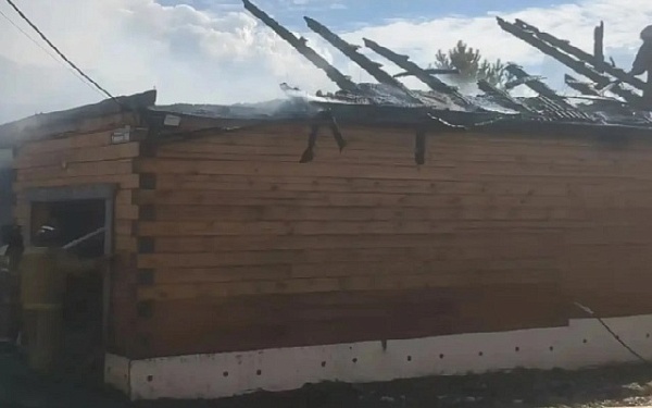 На пожаре в Тарбагатайском районе пострадала женщина  