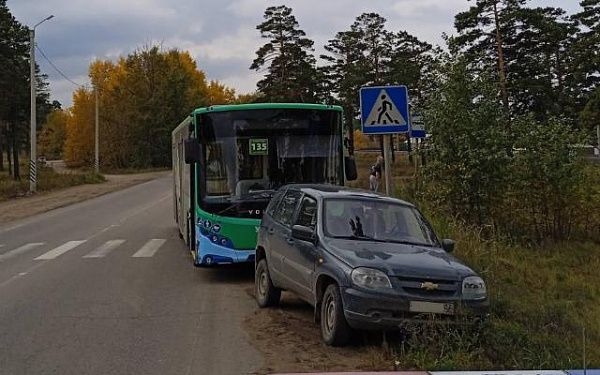 В Улан-Удэ при экстренном торможении автобуса пострадала 77-летняя пассажирка 