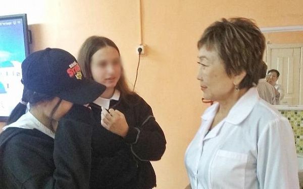 В Улан-Удэ учащиеся заинтересовались темой ранней беременности