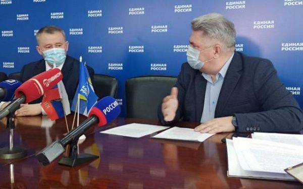 Вячеслав Дамдинцурунов стал первым кандидатом, подавшим документы на участие в Предварительном голосовании-2021