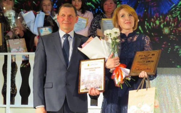 В Улан-Удэ выбрали "Учителя года-2025"