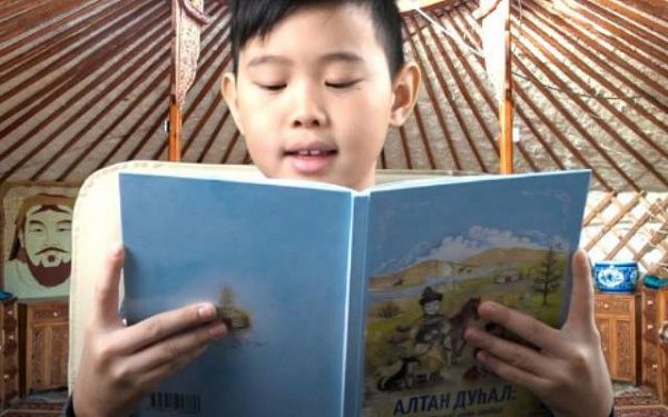 Книга о детском фольклоре из Бурятии признана лучшей в стране 