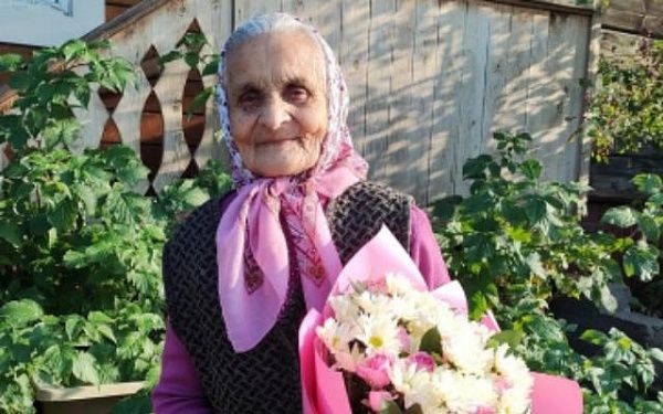 В Бурятии труженица тыла отметила 90-летний юбилей