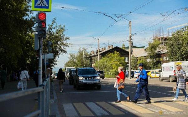 В Улан-Удэ опасные участки на дорогах обезопасили светофорами