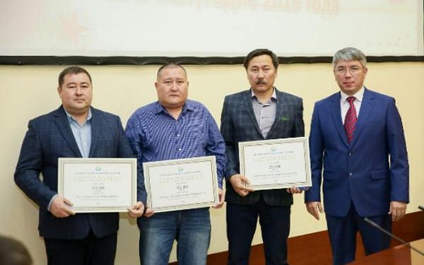 Чемпион из Бурятии поедет на мировое соревнование по шашкам в Киргизию