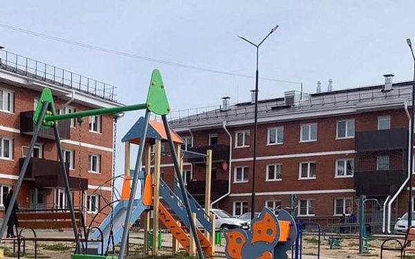В Бурятии 94 семьи переехали из аварийных в новые дома
