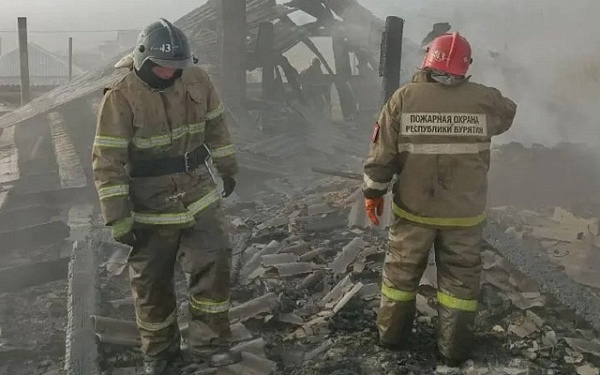 В селе Тарбагатай произошло возгорание двухквартирного дома