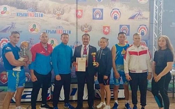 4 медали завоевали гиревики Бурятии на Кубке России