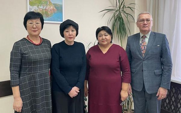 Учёные из Казахстана повысили квалификацию в вузе Бурятии