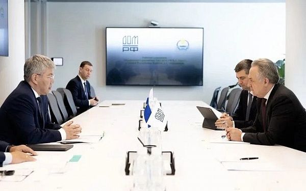 Проблему со строительством ЖК «Мегаполис» Глава Бурятии решает на федеральном уровне