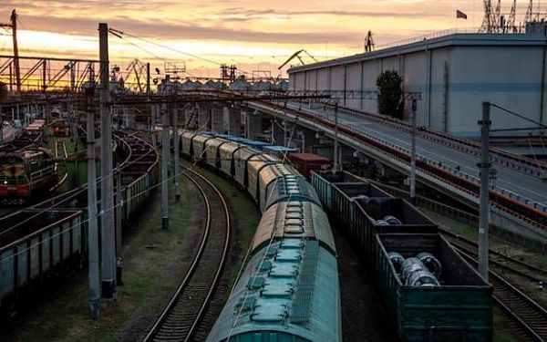 В Улан-Удэ с поезда сняли двух дебоширов из Иркутской области