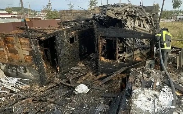 В Бурятии за сутки пожарные подразделения реагировали на 11 возгораний